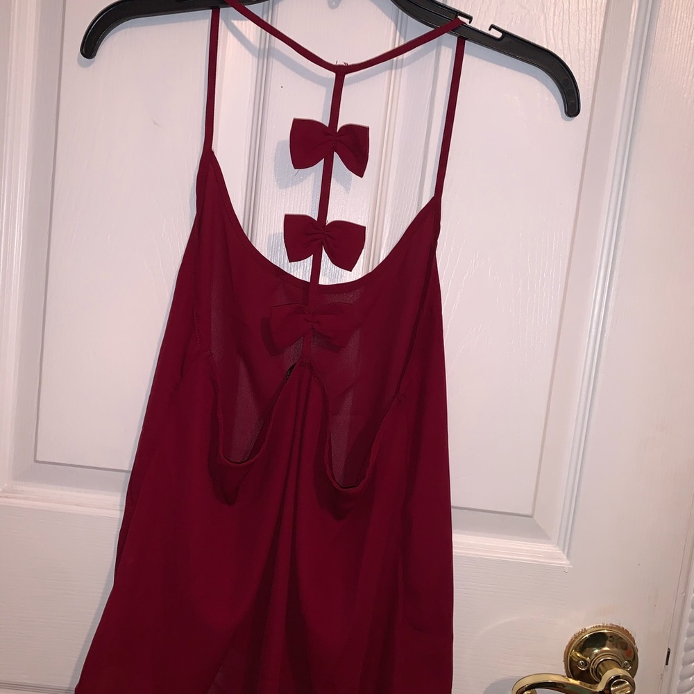 Red tank top - Picture 2 of 3